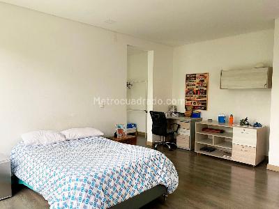Casa de 4 alcobas en venta en Envigado, Envigado, 491 m² · foto 10 de 17
