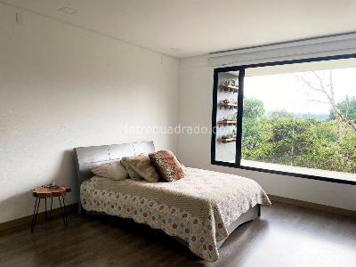 Casa de 4 alcobas en venta en Envigado, Envigado, 491 m² · foto 8 de 17