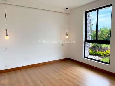 Casa de 4 alcobas en venta en Rionegro, Rionegro, 410 m² · foto 10 de 20