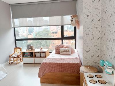 Apartamento de 2 alcobas en venta en El Poblado, Medellín, 130 m² · foto 11 de 16