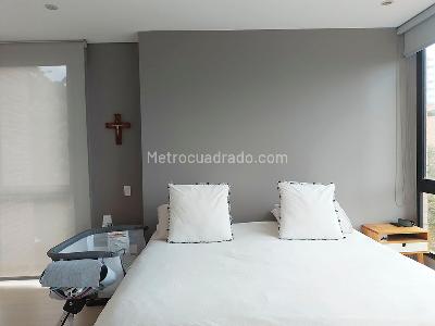 Apartamento de 2 alcobas en venta en El Poblado, Medellín, 130 m² · foto 8 de 16
