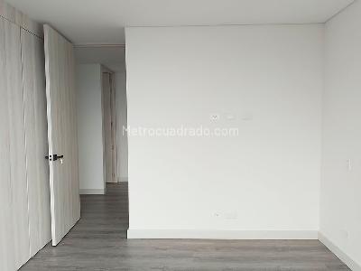 Apartamento de 3 alcobas en venta en El Poblado, Medellín, 139 m² · foto 11 de 19