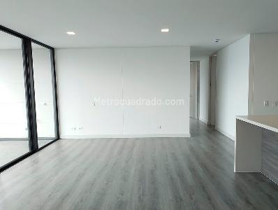 Apartamento de 3 alcobas en venta en El Poblado, Medellín, 139 m² · foto 2 de 19