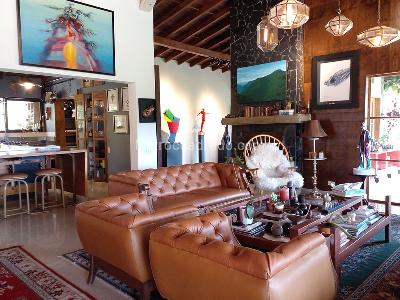 Casa de 3 alcobas en venta en Envigado, Envigado, 400 m² · foto 2 de 20