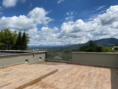 Casa de 3 alcobas en venta en Rionegro, Rionegro, 450 m² · foto 17 de 18