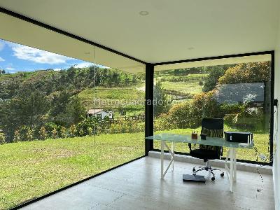 Casa de 3 alcobas en venta en Rionegro, Rionegro, 450 m² · foto 6 de 18