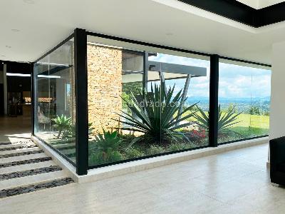 Casa de 3 alcobas en venta en Rionegro, Rionegro, 450 m² · foto 7 de 18