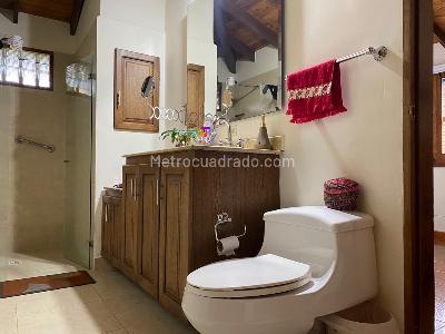 Casa de 5 alcobas en venta en Rionegro, Rionegro, 520 m² · foto 10 de 20