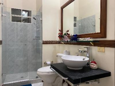 Casa de 5 alcobas en venta en Rionegro, Rionegro, 520 m² · foto 12 de 20