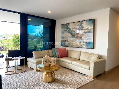 Apartamento de 3 alcobas en venta en Rionegro, Rionegro, 164 m² · foto 2 de 17