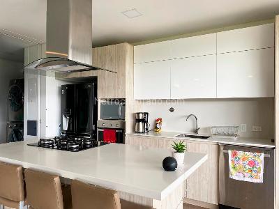 Apartamento de 3 alcobas en venta en Rionegro, Rionegro, 164 m² · foto 5 de 17