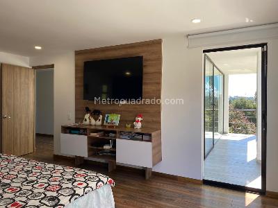 Casa de 3 alcobas en venta en Envigado, Envigado, 300 m² · foto 10 de 20