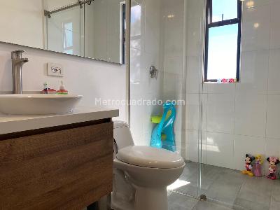 Casa de 3 alcobas en venta en Envigado, Envigado, 300 m² · foto 15 de 20
