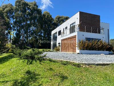 Casa de 3 alcobas en venta en Envigado, Envigado, 300 m² · foto 19 de 20