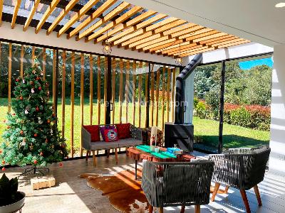 Casa de 3 alcobas en venta en Envigado, Envigado, 300 m² · foto 3 de 20