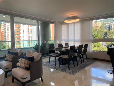 Apartamento de 3 alcobas en venta en El Poblado, Medellín, 150 m² · foto 3 de 19