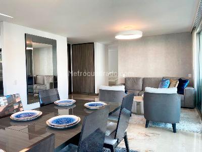 Apartamento de 3 alcobas en venta en El Poblado, Medellín, 150 m² · foto 4 de 19