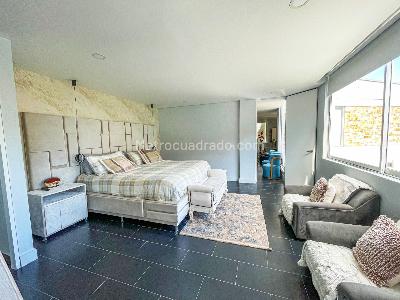 Casa de 4 alcobas en arriendo en Envigado, Envigado, 400 m² · foto 11 de 17