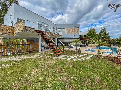 Casa de 4 alcobas en arriendo en Envigado, Envigado, 400 m² · foto 17 de 17