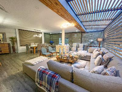 Casa de 4 alcobas en arriendo en Envigado, Envigado, 400 m² · foto 2 de 17