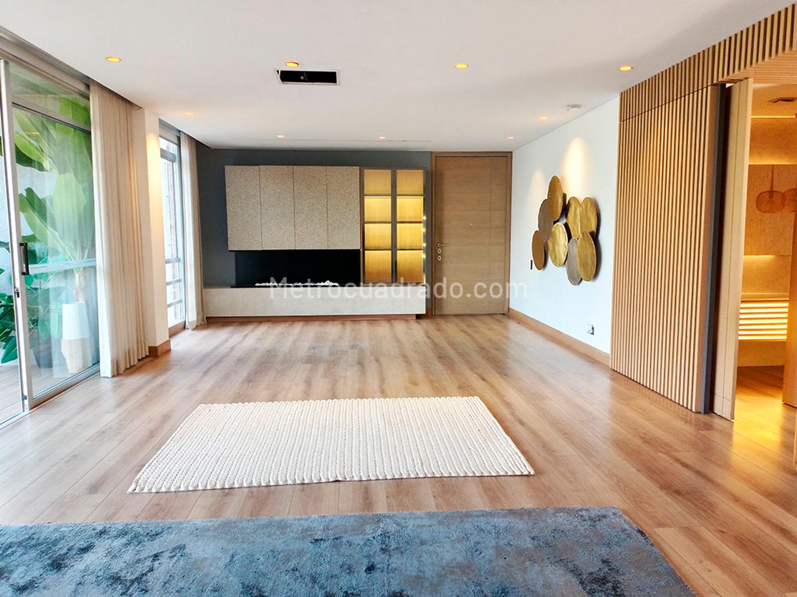 Apartamento de 3 habitaciones en venta en El Poblado, Medellín — imagen 1 de 20