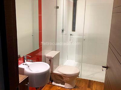 Apartamento de 2 alcobas en venta en El Poblado, Medellín, 145 m² · foto 12 de 14