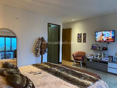 Casa de 4 alcobas en venta en Envigado, Envigado, 220 m² · foto 14 de 19
