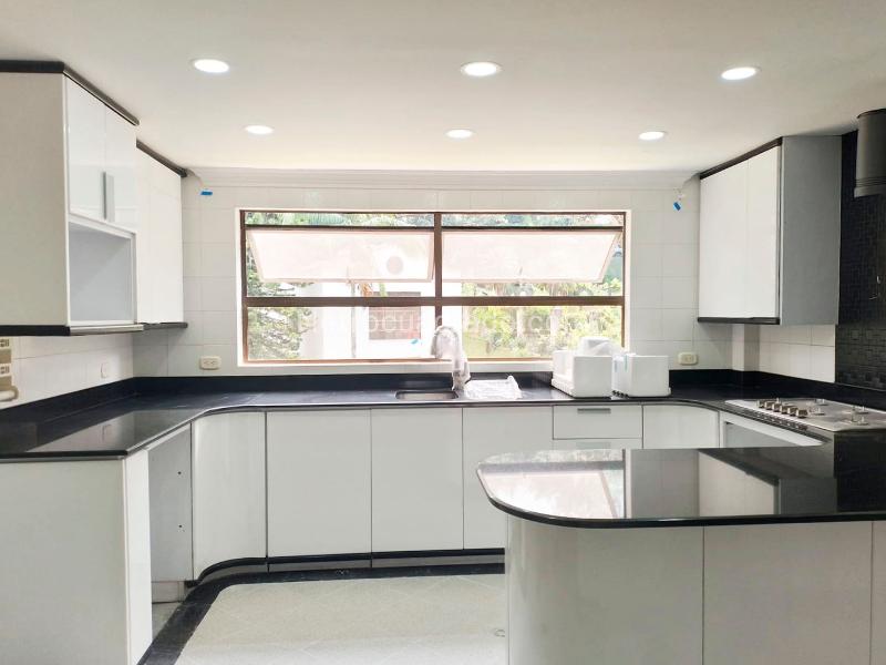 Apartamento de 3 Alcobas con Amenities en Lujo en El Poblado - 5