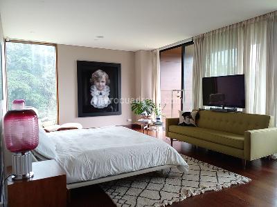 Casa de 4 alcobas en venta en El Poblado, Medellín, 730 m² · foto 16 de 20