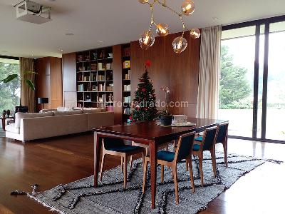 Casa de 4 alcobas en venta en El Poblado, Medellín, 730 m² · foto 4 de 20