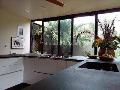Casa de 4 alcobas en venta en El Poblado, Medellín, 730 m² · foto 5 de 20