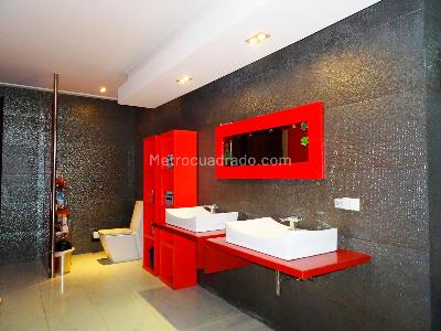Casa de 5 alcobas en venta en Envigado, Envigado, 1000 m² · foto 15 de 20