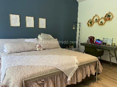 Casa de 3 alcobas en venta en El Poblado, Medellín, 520 m² · foto 11 de 20