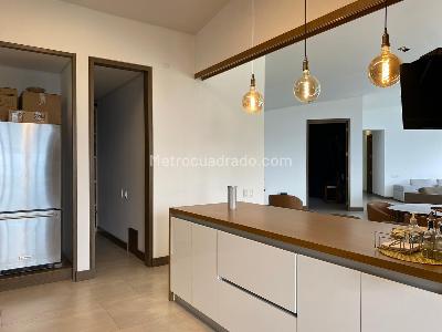 Casa de 3 alcobas en venta en El Poblado, Medellín, 520 m² · foto 7 de 20