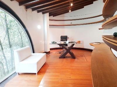 Casa de 4 alcobas en venta en El Poblado, Medellín, 700 m² · foto 9 de 14