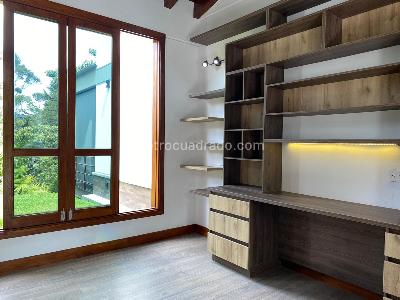 Casa de 4 alcobas en venta en Rionegro, Rionegro, 560 m² · foto 7 de 19