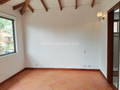 Casa de 5 alcobas en venta en El Poblado, Medellín, 345 m² · foto 10 de 20