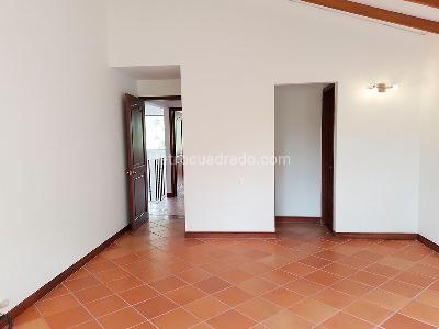 Casa de 5 alcobas en venta en El Poblado, Medellín, 345 m² · foto 14 de 20