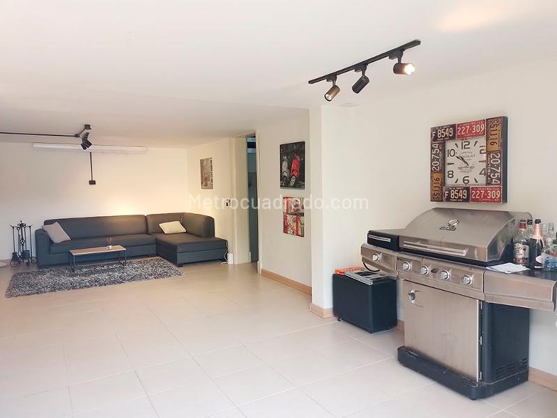 Casa – Medellin, El Poblado - Más