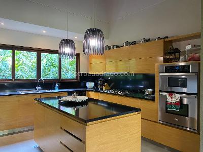 Casa de 4 alcobas en venta en Rionegro, Rionegro, 520 m² · foto 6 de 20