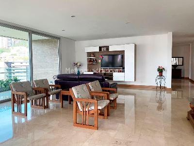 Apartamento en venta en El Poblado, Medellín · foto 3 de 18