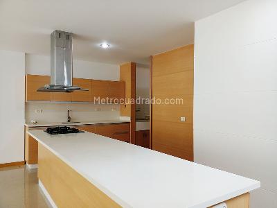 Casa de 3 alcobas en venta en Envigado, Envigado, 223 m² · foto 5 de 20