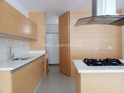 Casa de 3 alcobas en venta en Envigado, Envigado, 223 m² · foto 6 de 20