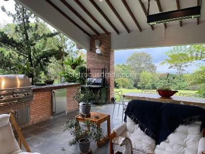 Casa de 4 alcobas en venta en Envigado, Envigado, 524 m² · foto 15 de 17