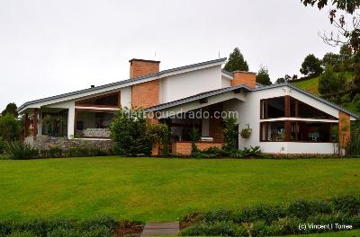 Casa de 4 alcobas en venta en Envigado, Envigado, 524 m² · foto 17 de 17