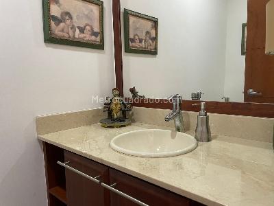 Apartamento de 3 alcobas en venta en El Poblado, Medellín, 186 m² · foto 14 de 17