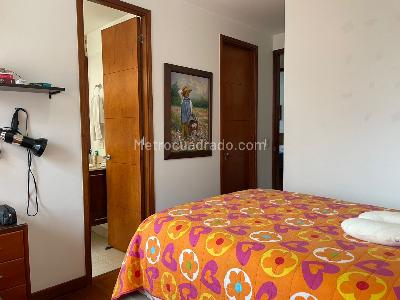Apartamento de 3 alcobas en venta en El Poblado, Medellín, 186 m² · foto 9 de 17