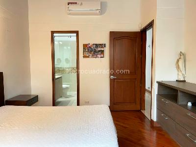 Casa de 3 alcobas en venta en El Poblado, Medellín, 224 m² · foto 11 de 20