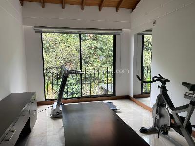 Casa de 3 alcobas en venta en El Poblado, Medellín, 224 m² · foto 14 de 20