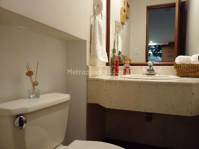 Casa de 4 alcobas en venta en El Poblado, Medellín, 218 m² · foto 17 de 20